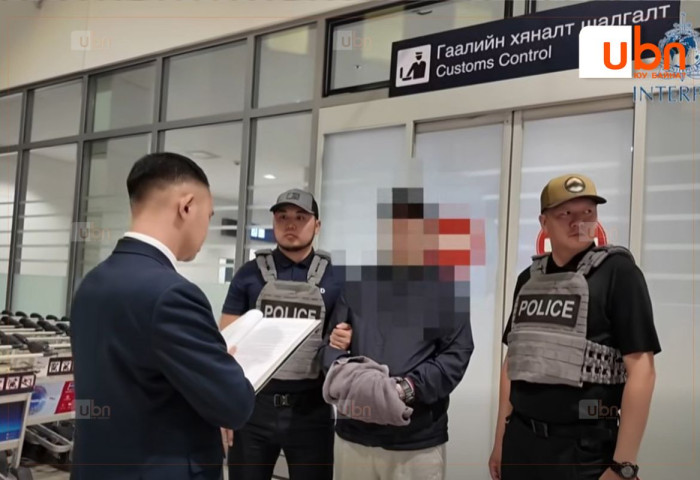 Цахим мөрийтэй тоглоом зохион байгуулсан хэргээр шалгагдаж байгаад оргон зайлсан этгээдийг Беларусь улсаас албадан авчирлаа