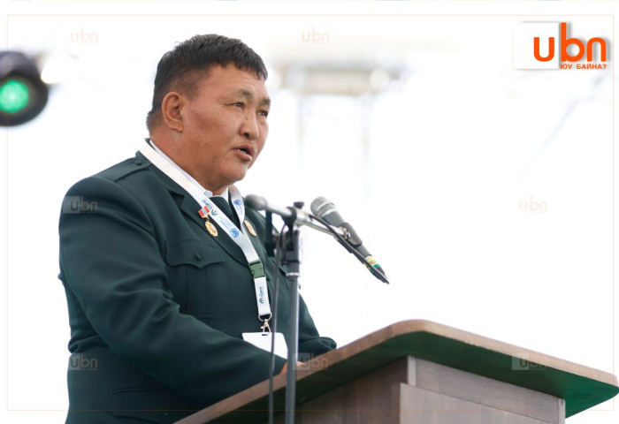 Ж.Төмөрсүх: Би нэг дуран, нэг морь, нэг тэмдэглэлийн дэвтэртэйгээ 39 жил байгаль хамгаалах ажлыг хийж болоод байна