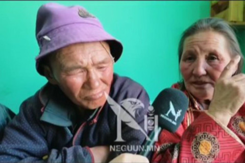 АР ГЭР: Хүүг маань Арабууд дайрах үед 14 настай ач хүү маань цуг байсан. Ийм сайхан хүүгээ алдчихаад яаж амьд явах вэ