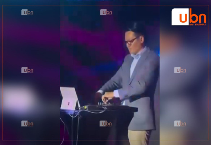 Б.Пүрэвдагва: Австралид оюутан байхдаа хичээлийн хажуугаар DJ хийдэг байсан