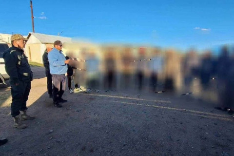 Баянхонгор аймагт идлэг шонхор барих зөвшөөрлийг цуцалжээ