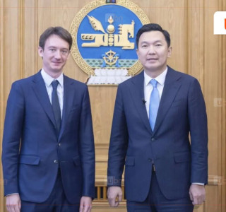 Ерөнхий сайд Н.Учрал Loro Piana компанийн гүйцэтгэх захирал Фредерик Арнутай уулзжээ