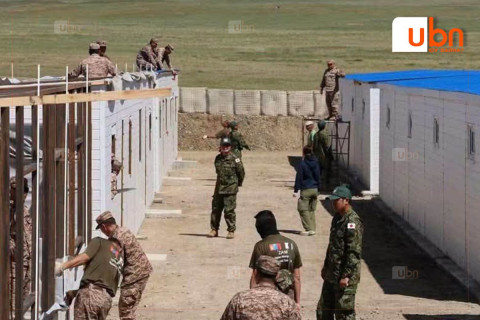 Монгол, Японы цэргийн инженерүүд цэргийн бааз барьж байна