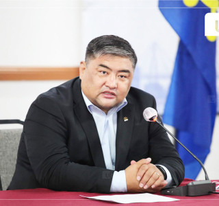 Төрийн албан хаагчдад хичээлийн жилийн турш өглөө, орой хүүхдээ сургууль, цэцэрлэгт хүргэж өгөх нийт нэг цагийн чөлөө олгох үүрэг өгчээ