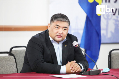Төрийн албан хаагчдад хичээлийн жилийн турш өглөө, орой хүүхдээ сургууль, цэцэрлэгт хүргэж өгөх нийт нэг цагийн чөлөө олгох үүрэг өгчээ