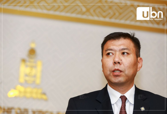 Б.Энхбаяр: Намайг чөлөөлөөд Монгол Улс амар сайхандаа жаргах юм бол би сайдын ажлаа өгөхөд бэлэн