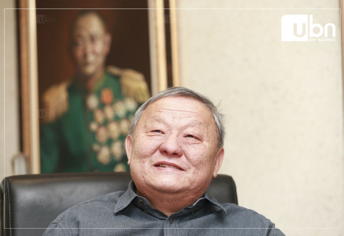 Б.Баабар: Н.Учрал асуудлаа өөрийн нам дотор байгаа “СӨРӨГ ХҮЧИН” рүү чиглүүл…