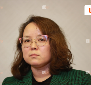 Ерөнхий сайдын хамаарал бүхий “Их засаг кинг“ сургууль хувьсах зардал хүссэнийг О.Саранчулуун гишүүн БАТЛАВ
