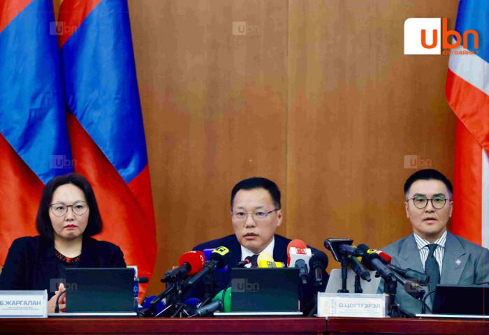 АН: Н.Учрал өөртөө итгэл үзүүлэх эсэх асуудлыг оруулж ирэх ёстой