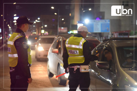 Жолоо барих эрхээ хасуулсан үедээ согтуугаар жолоо барьсан тохиолдол хоногт 12 бүртгэгджээ