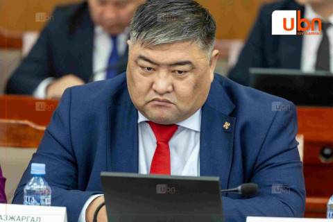 “Дархан-Уул аймгийн МАН-ын хорооны даргаар Б.Азжаргалыг үргэлжлүүлэн ажиллуулах нь зүйтэй гэж үзсэн“