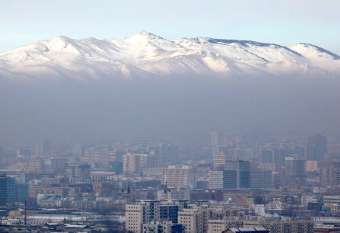 Баруун 4 зам орчимд агаар 