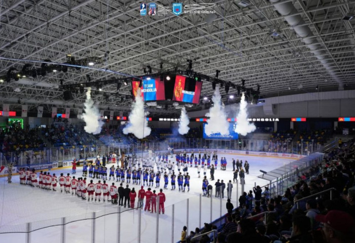 AIC Steppe Arena - Мөсөн өргөө 5 нас хүрлээ
