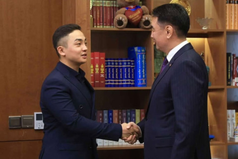 У.Хүрэлсүх: П.Мөрөн бага насныхаа хүсэл мөрөөдлийг хөдөлмөр, тэсвэр хатуужлаар бүтээж, дэлхийн аваргын оргилд хүрлээ