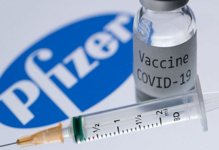 Pfizer жирэмсэн эмэгтэйчүүдийн дунд вакцинаа туршиж байна