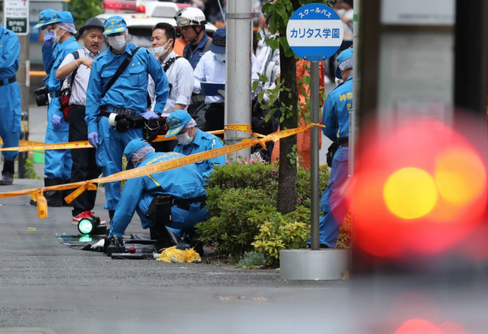 Японд 37 настай эрэгтэй толгойдоо буудуулж амиа алджээ