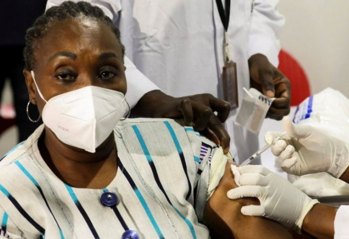 Африкийн орнуудад “COVID-19”-ийн вакцинжуулалт хийж эхэллээ