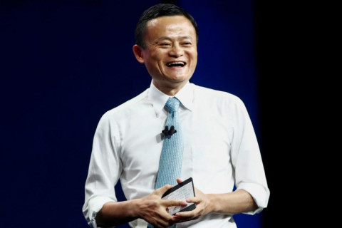 “Alibaba”-д торгууль ногдуулсны дараа Жек Магийн хөрөнгө нэмэгджээ