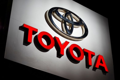 “Toyota” устөрөгчийн шинэ хөдөлгүүр бүтээж байна