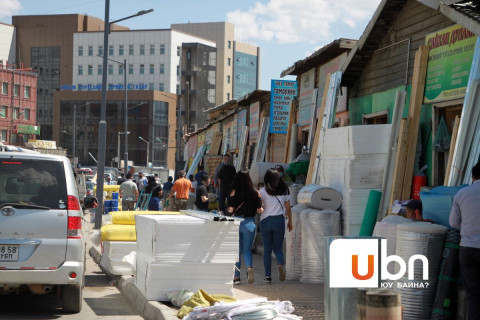 Сурвалжилга: Дотоодын үйлдвэрлэл хаалгаа барьж, барилгын материалын үнэ тэнгэрт хадав