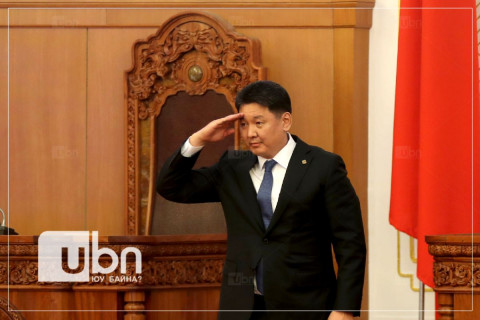 У.Хүрэлсүх өнөөдөр Монгол Улсын Ерөнхийлөгчийн тангараг өргөнө