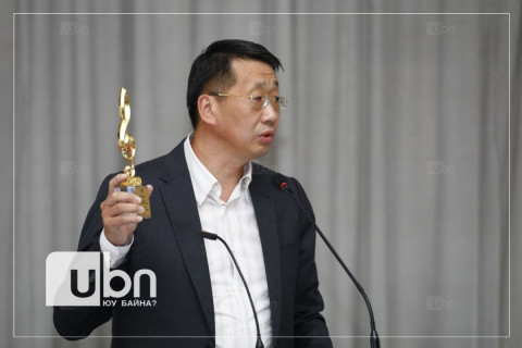 БШУЯ: Монгол Улсын Консерваторийн УЗ-ийг бүрэлдэхүүнээр нь чөлөөлж, барилгын гэрээг цуцаллаа