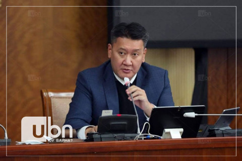 Б.Жавхлан: Монгол Улсын эдийн засаг 4.6 хувиар агшсан