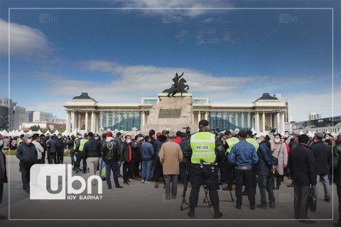 Жагсаал, цуглаан хийх журмын тухай хуулийн талаар нийтийн сонсгол зохион байгуулна