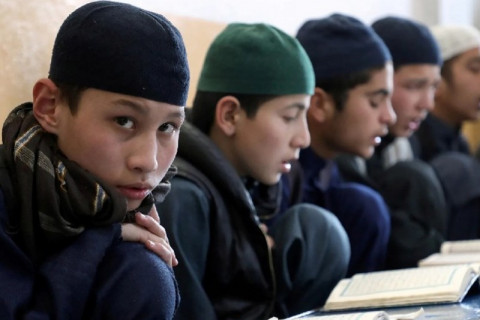 Афганистаны их, дээд сургуулиуд ирэх сараас дахин нээгдэнэ