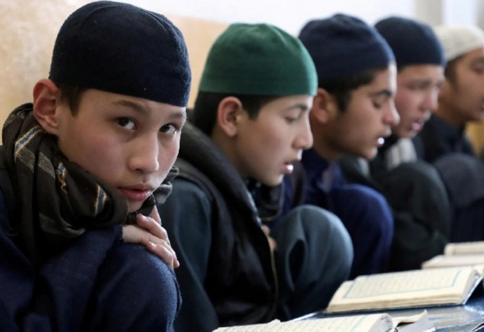 Афганистаны их, дээд сургуулиуд ирэх сараас дахин нээгдэнэ
