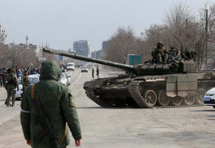 Оросын тал Мариуполь хот дахь Украины зэвсэгт хүчинд бууж өгөх хугацаа өгсөн ч хүлээн авсангүй