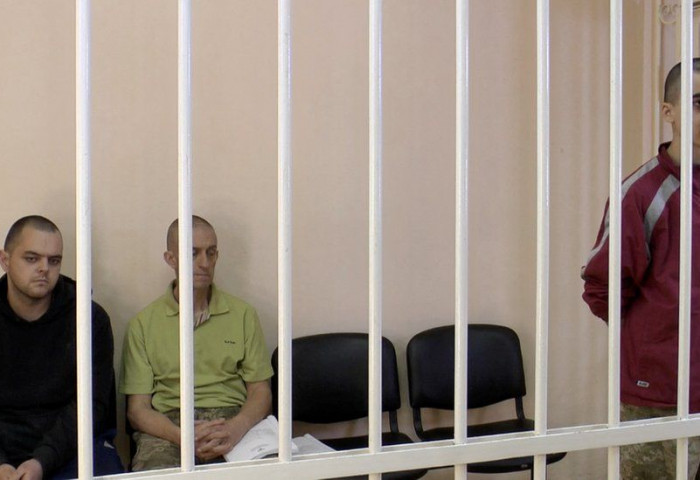 Украины төлөө тулалдаж байгаад олзлогдсон Британи, Марокко иргэдэд цаазын ял оноожээ