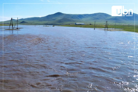 Хөвсгөл аймгийн Цагаан нуурт 26 настай эмэгтэй живж, амиа алджээ