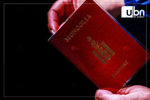 Оны эхний найман сарын байдлаар 179 693 иргэн гадаад паспорт авчээ