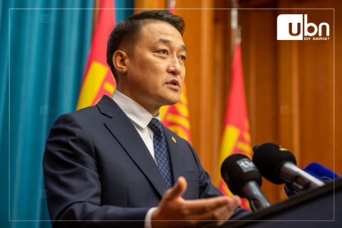 ЗГХЭГ-ын дарга Д.Амарбаясгалан 11 цагт “Эрдэнэс Монгол“ ХХК-тай холбогдуулан мэдээлэл хийнэ