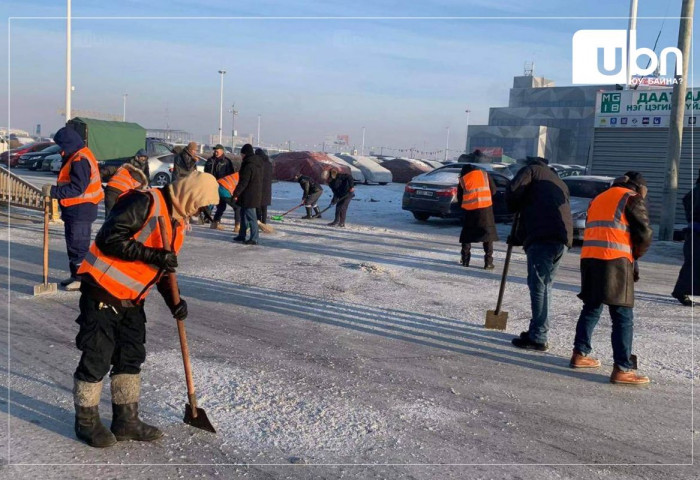 Нийтийн эзэмшлийн 185 га зам талбайн цас мөсийг цэвэрлэж, иргэдийн эрүүл, аюулгүй орчинг бүрдүүлжээ