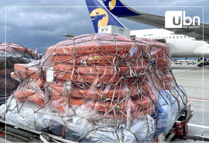 МИАТ: Өнөө өглөө Истанбул хот руу 2,7 тонн тусламжийн ачааг тээвэрлэлээ