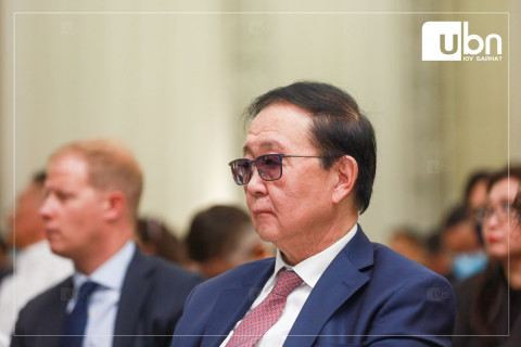 “Эрдэнэс Монгол“ компанийн Зэс, метал группийн дарга Х.Бадамсүрэнг ЧӨЛӨӨЛӨХ шийдвэр гаргажээ