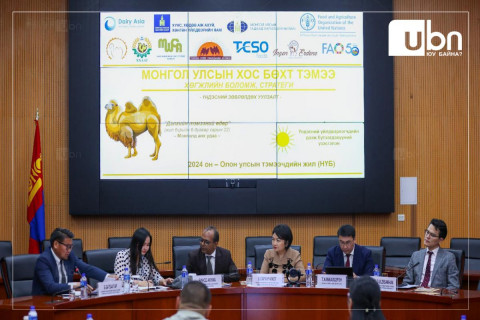 Монгол Улсын хос бөхт тэмээний аж ахуйг хөгжүүлэх чиглэлээр зөвлөмж гаргалаа