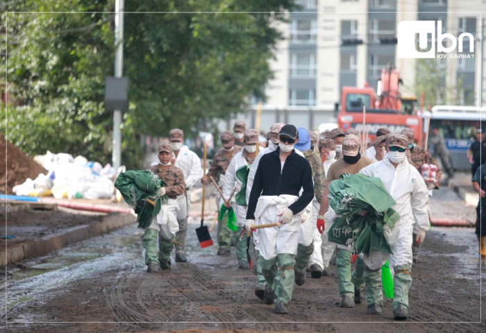 970 гаруй хүн цэвэрлэгээнд оролцож байна