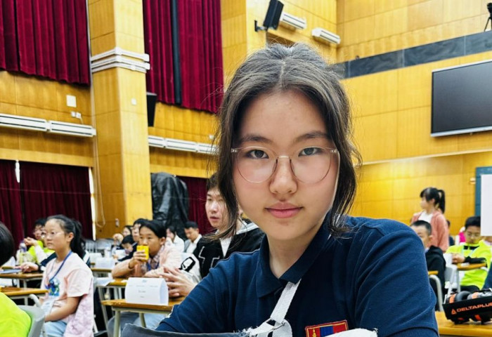 Ой тогтоолтын өсвөрийн дэлхийн рекордыг  Монгол охин шинэчиллээ