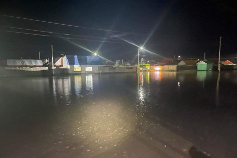 ОБЕГ: Усанд боогдсон 11 хүний аюулгүй байдлыг хангалаа