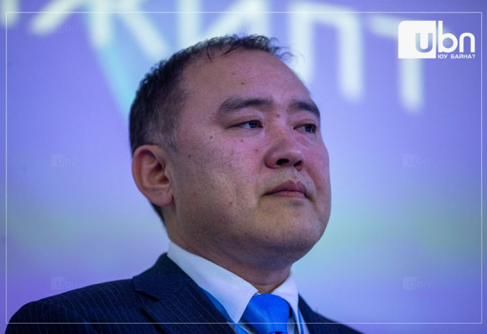 Л.Гантөмөр: “Хөх Монголын хөх туг“ уулзалт цэвэр АН-ын гишүүдийн хүрээнд зохион байгуулагдаж буй тул дэд дарга П.Галиндэв оролцож байгаа
