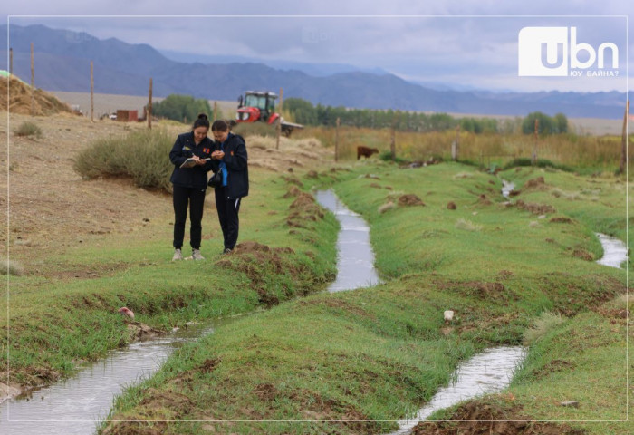 Говь-Алтай аймгийн Халиун суманд усны нарийвчилсан тоо бүртгэл хийж байна