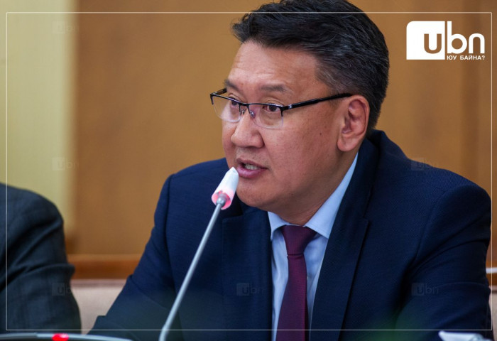 Б.Жавхлан: Хавдар судлалын эмнэлгийн зураг төслийг энэ онд багтаан оруулж ирвэл тодотгол хийгээд ч хамаагүй төсвийг нь тавьж өгнө