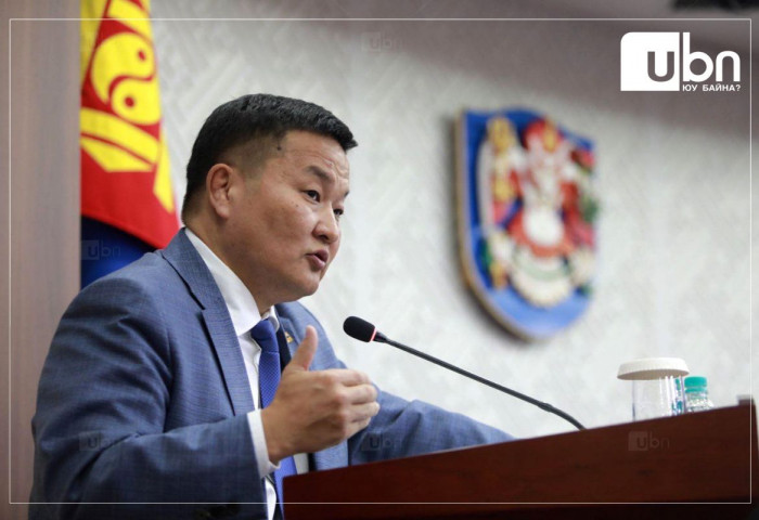 Ж.Сүхбаатар: Урд шөнө “Хүннү молл” -ын урд байрлах гэрлэн дохиог буулгаж, өөр байршилд шилжүүлэн суулгалаа