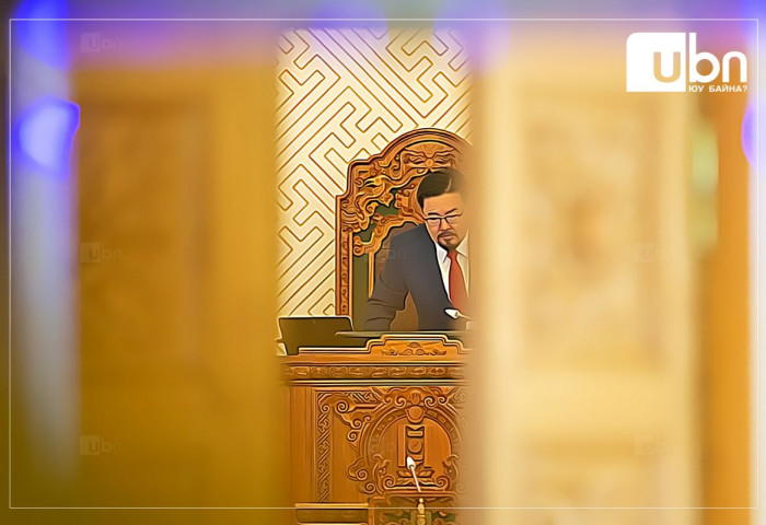 УИХ-ЫН ДАРГА: Би хууль зөрчсөн санал хураалт удирдаж чадахгүй. Л.Мөнхбаатар дарга та хурлаа удирдчих