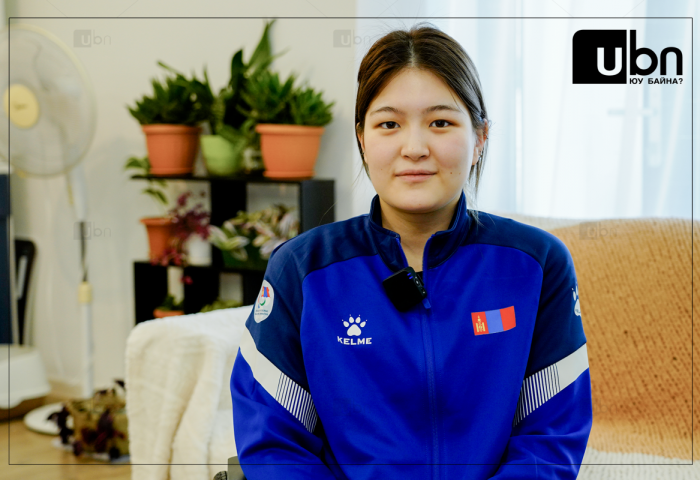 Х.Номуун: Анх удаа тэргэнцэртэй хүн харсан юм шиг хүн болгон эргэж хардаг нь бусдаас өөр гэсэн мэдрэмжийг төрүүлдэг