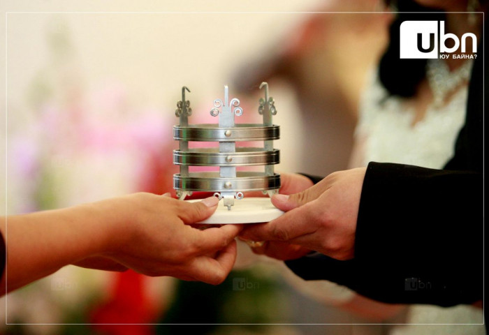 ХУУЛИЙН ТӨСӨЛ: Эцэг, эх нь шүүхээр орохдоо хүүхдийн тэтгэмжийн асуудлыг ХӨНДӨӨГҮЙ байсан ч хүүхэдтэй л бол шүүх тэтгэмжийг заавал шийдвэрлэнэ