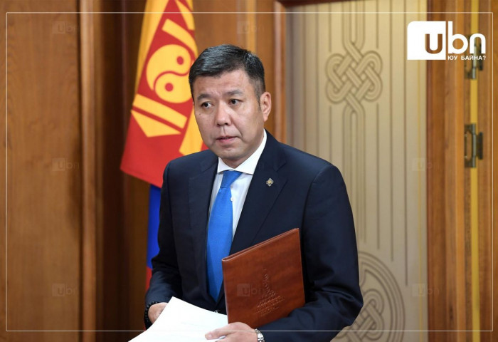 “Ц.Элбэгдорж Ерөнхийлөгч та хоёртой нэгдмэл сонирхолтой гэж танилцуулагдсан Женералтех ХХК-тай гэрээ байгуулсан цаг үе хэрэг хэрэгсэхгүй болгосон хугацаатай таарч байгаа“